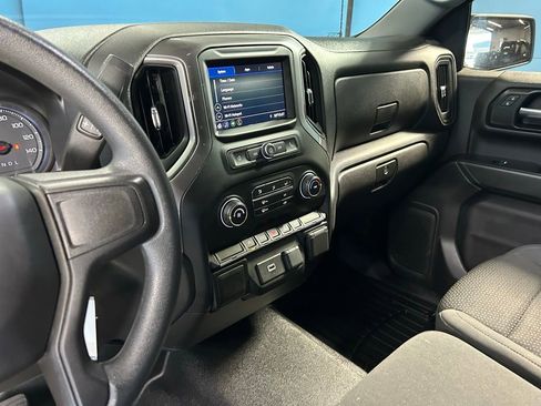 Used 2020 Chevrolet Silverado 1500 Custom w/ Custom Value Package image 26