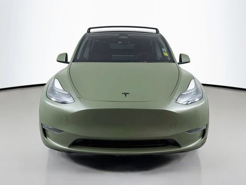 Used 2023 Tesla Model Y Performance AWD/4WD image 2