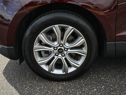 Used 2024 Ford Edge Titanium w/ Class II Trailer Tow Package AWD/4WD image 12