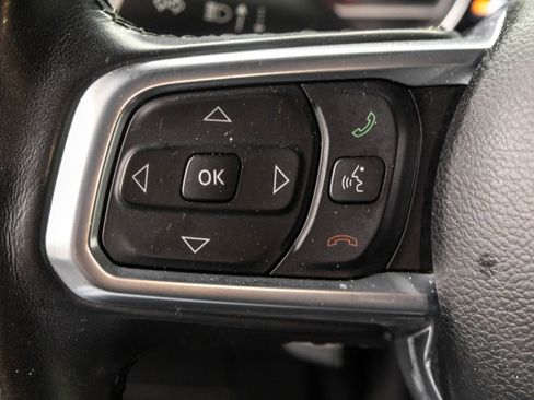 Used 2021 Jeep Wrangler Unlimited Sahara image 20