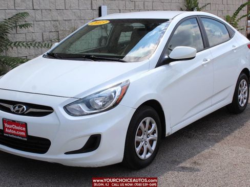 Used 2013 Hyundai Accent GLS image 1