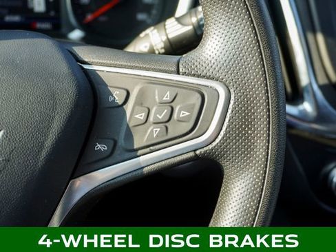 Used 2023 Chevrolet Equinox LT image 19