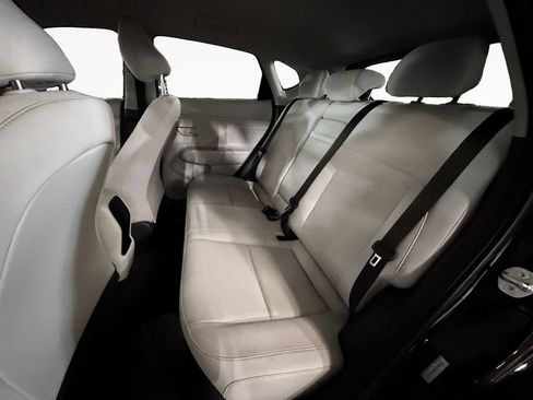 Used 2025 Hyundai Kona SE FWD image 12