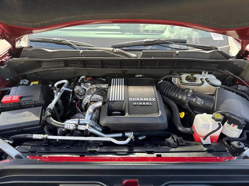 Certified 2024 GMC Sierra 1500 Denali w/ Technology Package AWD/4WD image 8