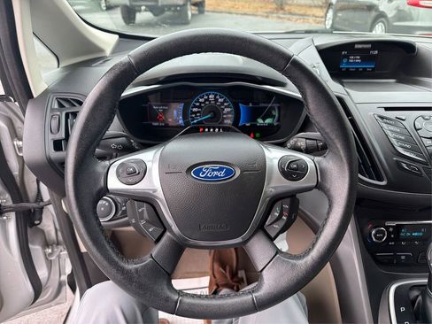 Used 2015 Ford C-MAX SE image 19