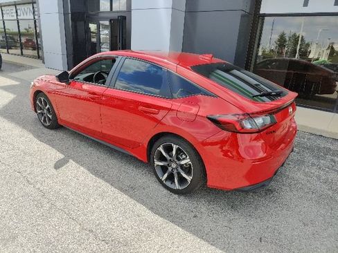 Used 2026 Honda Civic Sport Touring image 7