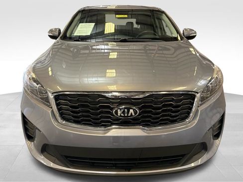 Used 2019 Kia Sorento L FWD image 7