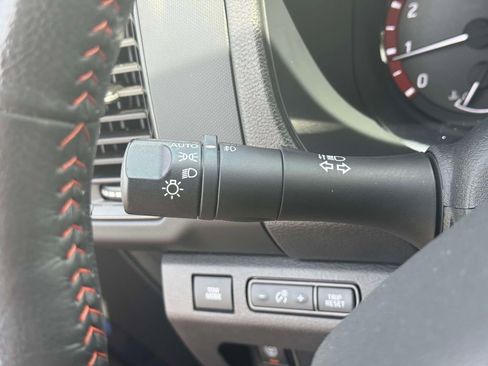 Used 2023 Nissan Frontier PRO-4X w/ Pro Convenience Package AWD/4WD image 22