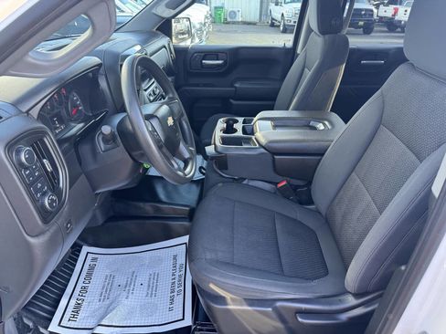 Used 2021 Chevrolet Silverado 1500 W/T w/ WT Value Package AWD/4WD image 16