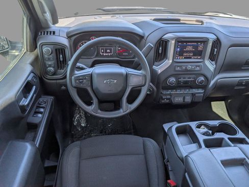 Used 2025 Chevrolet Silverado 1500 Custom Trail Boss AWD/4WD image 28