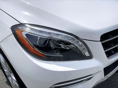 Used 2015 Mercedes-Benz ML 250 BlueTEC 4MATIC image 33