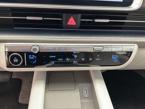 Used 2024 Hyundai Ioniq 6 SEL AWD/4WD image 17