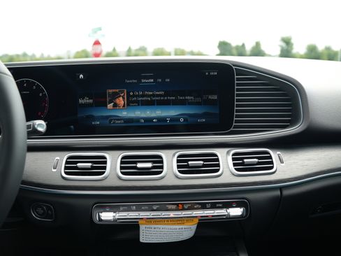 New 2026 Mercedes-Benz GLE 350 4MATIC image 24