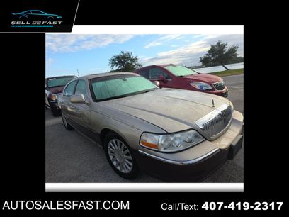 Used 2003 Lincoln Town Car Signature