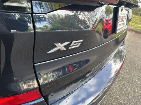 Used 2024 BMW X5 sDrive40i w/ M Sport Package image 18