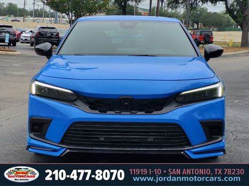 Used 2023 Honda Civic Sport image 8