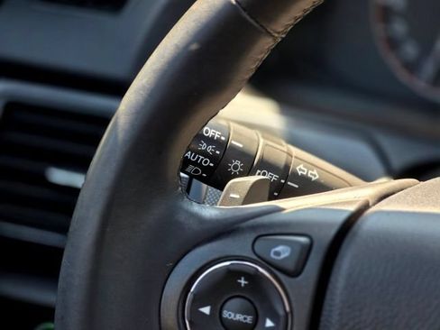 Used 2015 Honda Accord Sport image 19