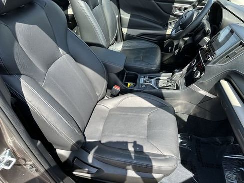 Used 2023 Subaru Forester Limited AWD/4WD image 28
