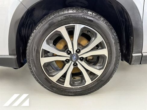 Used 2020 Subaru Forester Limited AWD/4WD image 31