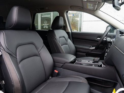 New 2026 Nissan Pathfinder SL AWD/4WD image 28