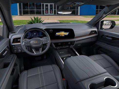 New 2026 Chevrolet Suburban High Country AWD/4WD image 15