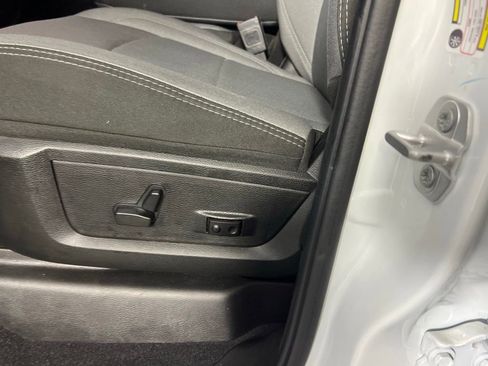 Used 2024 RAM 2500 Big Horn w/ Bed Utility Group image 22