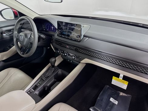 New 2025 Honda Accord LX image 33