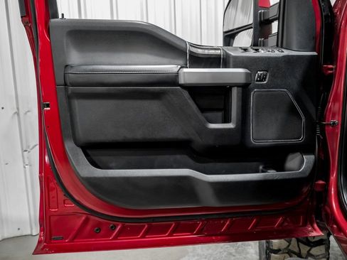 Used 2019 Ford F250 Platinum w/ Platinum Ultimate Package image 45