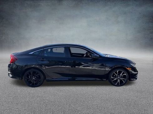 Used 2019 Honda Civic Sport image 4