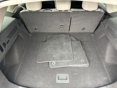 Used 2025 Lincoln Nautilus Premier image 22