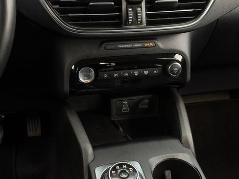 Used 2024 Ford Escape Platinum AWD/4WD image 21