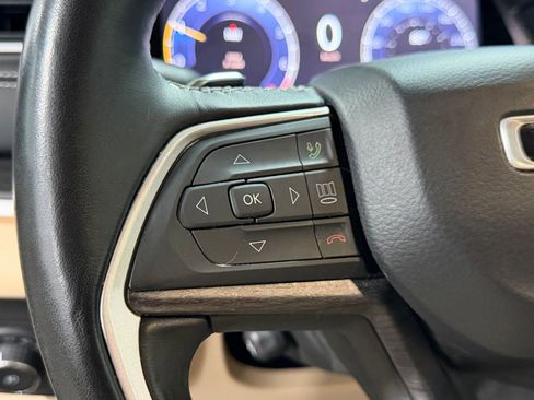 Used 2021 Jeep Grand Cherokee L Limited w/ Luxury Tech Group II AWD/4WD image 15