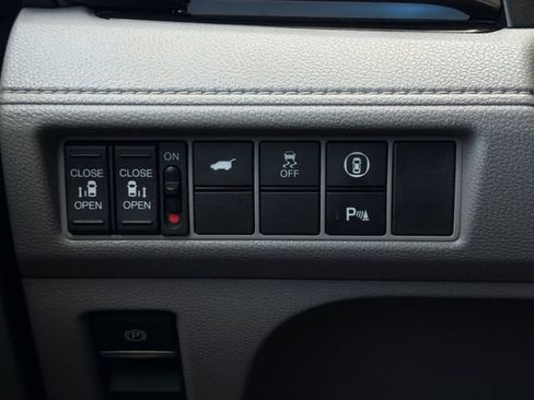 Certified 2023 Honda Odyssey Touring image 36
