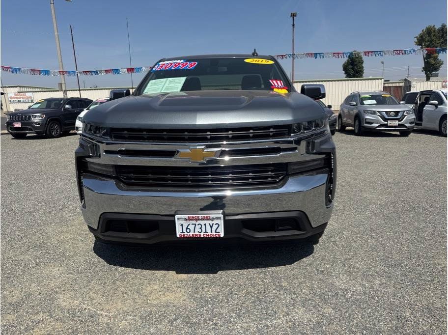 Used 2019 Chevrolet Silverado 1500 LT w/ All-Star Edition RWD image 2
