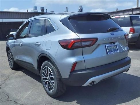 New 2024 Ford Escape SE image 4