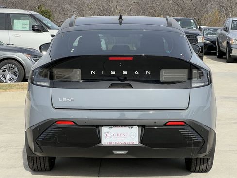 New 2026 Nissan Leaf Platinum+ w/ Cargo Package (Platinum+) image 5