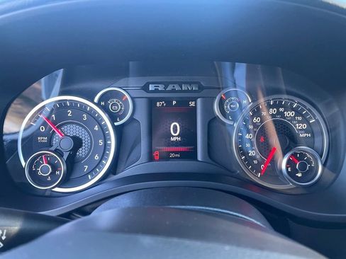 New 2026 RAM 1500 Big Horn AWD/4WD image 14