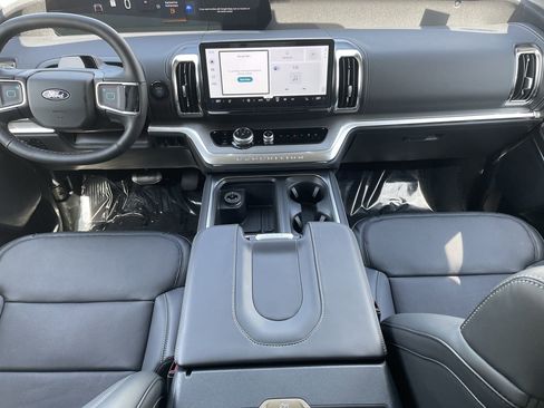 New 2026 Ford Expedition Max Platinum AWD/4WD image 14