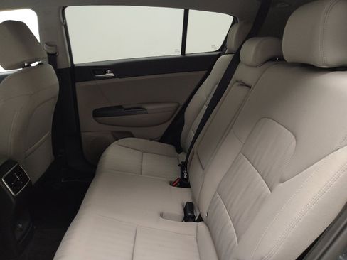 Used 2020 Kia Sportage LX FWD image 18