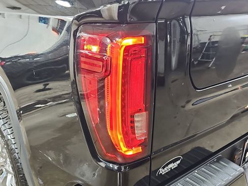 Used 2019 GMC Sierra 1500 Denali w/ Denali Ultimate Package image 42