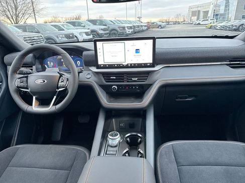 New 2026 Ford Explorer Tremor image 10