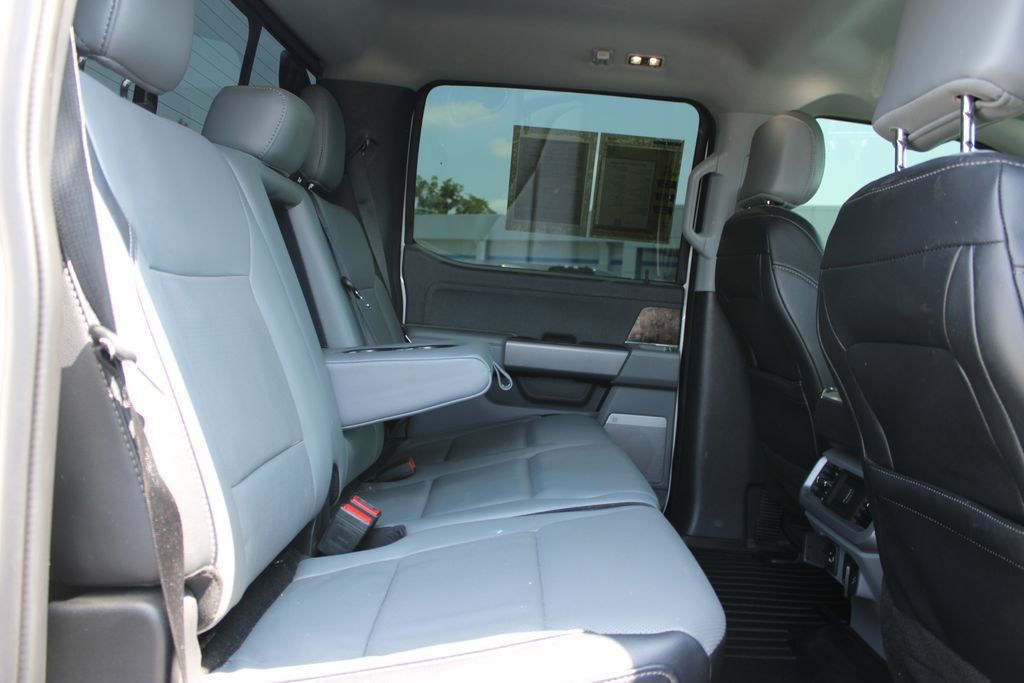 Used 2023 Ford F150 Lariat AWD/4WD image 38