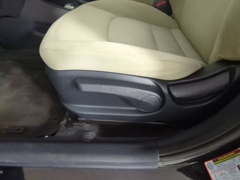 Used 2013 Kia Rio EX FWD image 29