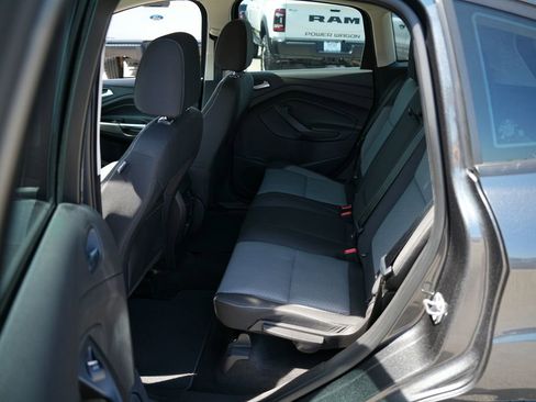 Used 2017 Ford C-MAX SE w/ Equipment Group 201A image 22