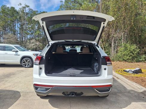 New 2026 Volkswagen Atlas Cross Sport SE image 27