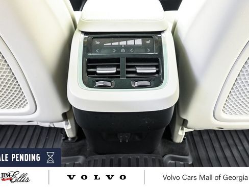 Certified 2024 Volvo XC90 B6 Plus w/ Protection Package Premier AWD/4WD image 21