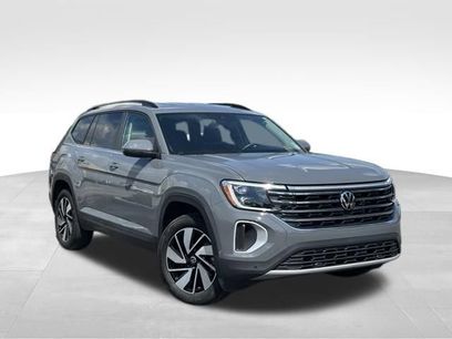 Used 2025 Volkswagen Atlas SE