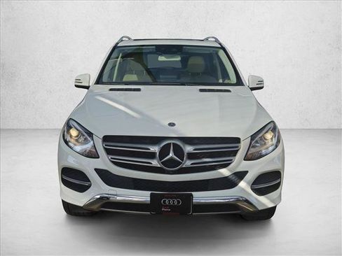 Used 2018 Mercedes-Benz GLE 350 image 2
