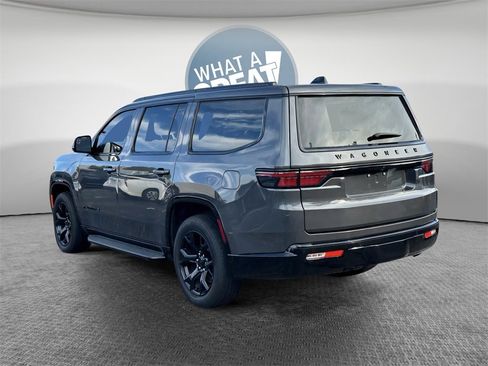 Certified 2024 Jeep Wagoneer Series II image 28