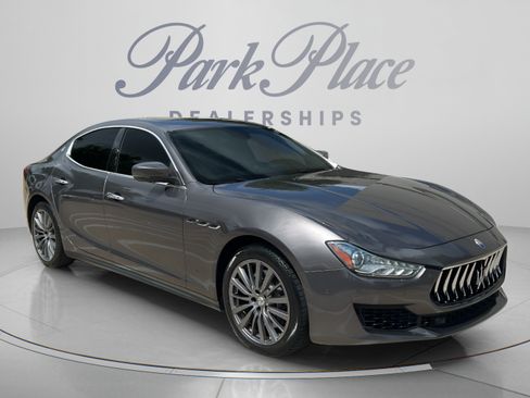 Used 2021 Maserati Ghibli RWD image 7
